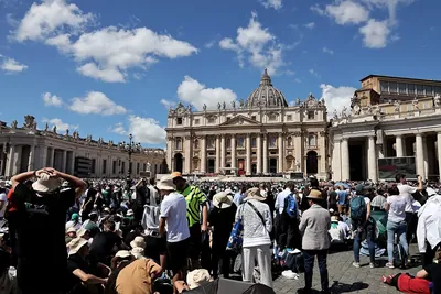 Crowds in St Peter’s Square After Pope Francis’ Funeral.jpg