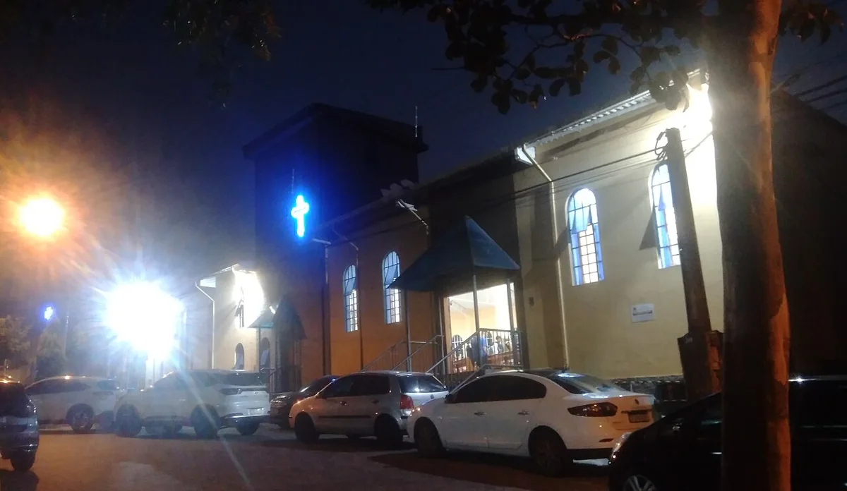 Santuário de São Judas Tadeu, em São Paulo, iluminado à noite