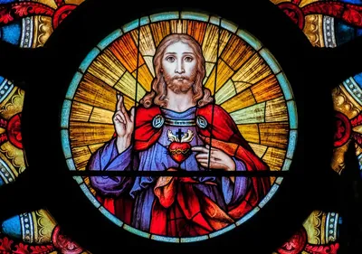 Vitral em Igreja Santa Efigenia.jpg